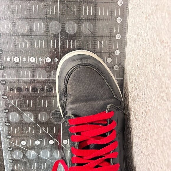 Nike Air Jordan 1 Retro High Men Size 9.5 555088-060 Black Satin Gym Red Shoes - Picture 12 of 12